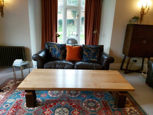 English Oak quarter-sawn coffee table